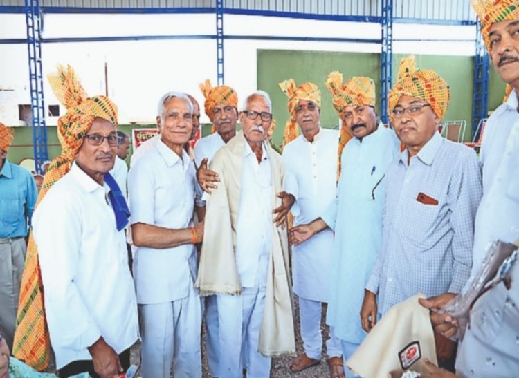 NEWS : भारत पेंशनर समाज ने 80 वर्ष से अधिक के साथियों व पिछले वर्ष में सेवानिवृत्त हुए कर्मचारियों का किया सम्मान, पढ़े खबर