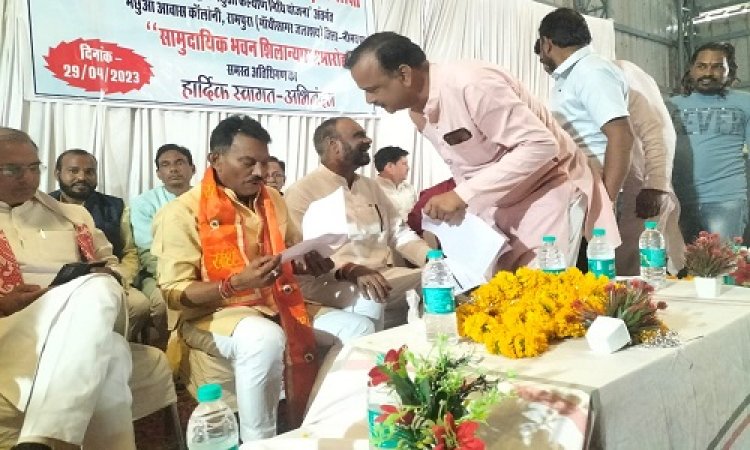 NEWS: रामपुरा पहुंचे मंत्री सिलावट, नगर परिषद के सभापति ने सौंपा ज्ञापन, रामपुरा को इस योजना से जोड़ने की मांग, पढ़े खबर