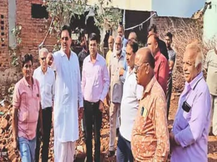 NEWS : मंत्री आंजना अचानक पहुंचे छोटी सादड़ी, किया इन निर्माण कार्यों का निरीक्षण, अधिकारियों से कहीं यह बड़ी बात, पढ़े खबर
