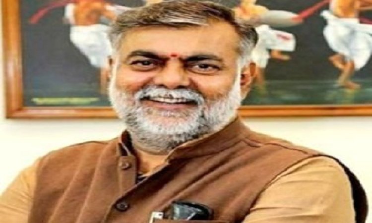 BIG BREAKING : बीजेपी प्रदेश अध्यक्ष बने प्रहलाद पटेल...! राजनितिक गलियारों में बधाइयों का सिलसिला, क्या सही है सोशल मीडिया की चर्चा, या महज अफवाहों का दौर, पढ़े ये खबर