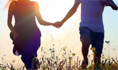 OMG ! प्रेमी के साथ भागी युवती, पुलिस ने खौज भी निकाला, जब घर वालों को पहचानने से किया इनकार, तो छप गया शोक संदेश...! पूरे गांव को इसलिए दिया न्यौता, हैरान कर देने वाला मामला आया सामने, पढ़े ये खबर