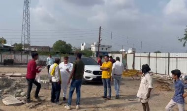 NEWS: समाजसेवी अशोक अरोरा पहुंचे भादवामाता, मंदिर निर्माण का लिया जायजा, पढ़े खबर