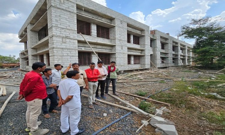 NEWS: वित्त मंत्री जगदीश देवड़ा पहुंचे पिपलियामंडी, इन निर्माणधीन भवनों का किया निरिक्षण, व्यवस्थाओं का लिया जायजा, दिए आवश्यक निर्देश, पढ़े ये खबर