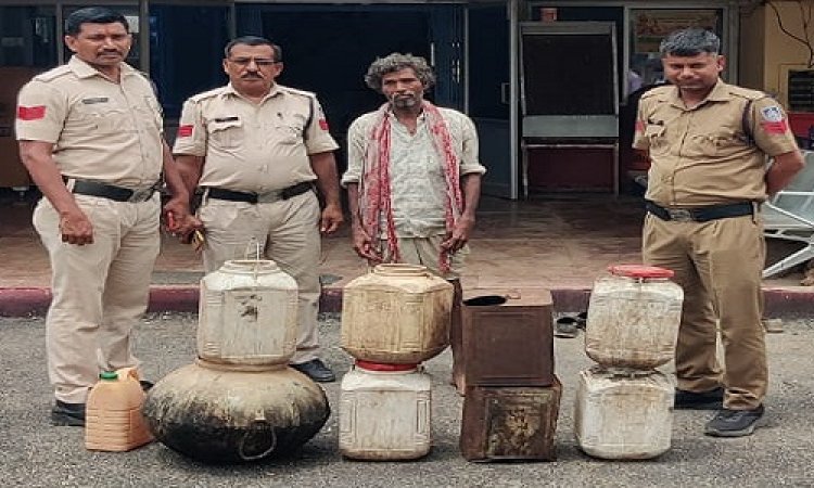 BIG NEWS: सिंगोली पुलिस की ताल गांव में दबिश, और धराया आरोपी पन्ना, तलाशी में मिला 5 लीटर कच्चा नशा, तो ये सब भी किया जप्त, पढ़े खबर