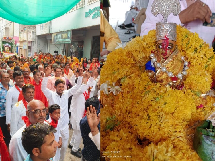 NEWS: प्रजापति समाज ने धूमधाम से निकाली चारभुजानाथ की बारात, तुलसी विवाह भी संपन्न, पढ़े ये खबर