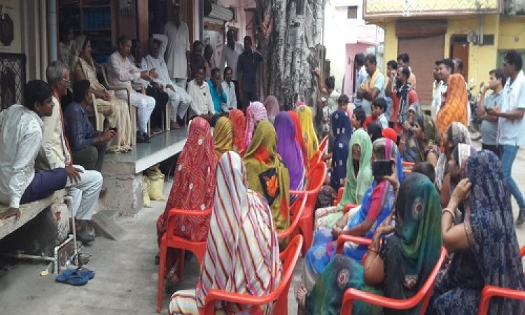 NEWS: मंत्री सखलेचा अचानक पहुंचे रतनगढ़, फिर यहां लगाई चौपाल, और आमजन से हुए रूबरू, क्यों किया महा जनसम्पर्क, 9 साल बेमिसाल पर कहीं ये बात, पढ़े खबर