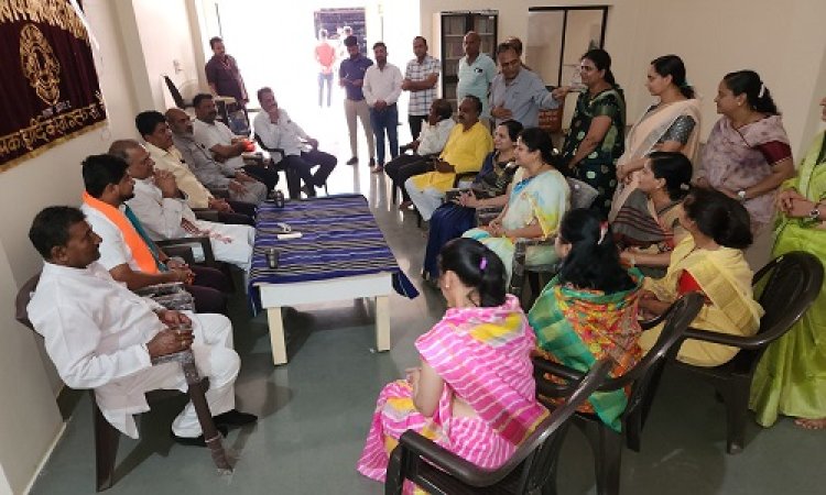 NEWS: लायंस क्लब की सांसद गुप्ता के साथ बैठक, गतिविधियों से कराया अवगत, इस प्रोजेक्ट की दी जानकारी, पढ़े खबर
