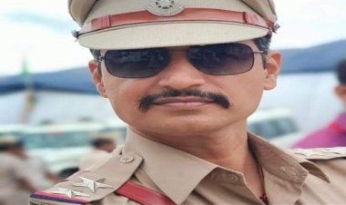 BIG NEWS: पेपर देने गई बालिका हुई लापता, फिर सीतामऊ थाने में FIR...! जब हरकत में आई पुलिस, तो कई जिलों में दस्तक, यहां पहुंचने पर मिली सफलता, अब नाबालिग दस्तयाब, और बाबू भी..! पढ़े कैलाश विश्वकर्मा की खबर