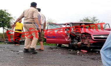 BIG BREAKING : पिपलियामंडी-मनासा रोड़ पर सड़क हादसा, चचौर निवासी युवक की गई जान, तो दूसरा गंभीर घायल, कैसे हुआ हादसा...! पढ़े ये खबर