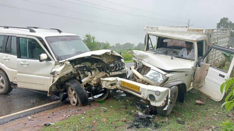 BIG BREAKING : स्कॉर्पियों-पिकअप में जोरदार भिड़ंत, दोनों वाहन हुए क्षत्रिग्रस्त, हादसा नीमच-सिंगोली रोड़ का, पढ़े ये खबर