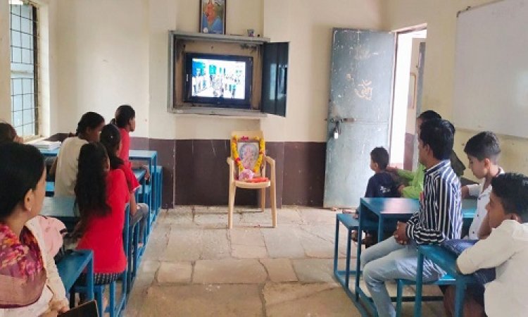 NEWS: स्कूल चले अभियान, ग्राम देवरी खवासा के इस विद्यालय में विशेष कार्यक्रम, CM शिवराज हुए बच्चों से रूबरू, पढ़े ये खबर