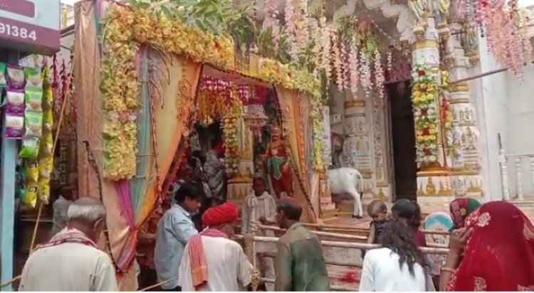 NEWS: ग्राम कंजार्डा में हरियाली अमावस्या की धूम, चारभुजानाथ की भव्य शाही सवारी निकाली, उमड़ा जनसैलाब, पढ़े खबर