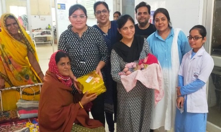 NEWS: आराध्या का बेटियों को जन्म देने वाली माताओं का सम्मान निरंतर जारी, जिला अस्पताल परिसर में आयोजन, पढ़े ये खबर