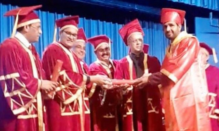 WOW ! भारतीय प्राथमिक चिकित्सा परिषद द्वारा समारोह का आयोजन, डॉक्टरेट की मानद उपाधि का किया सम्मान, डाॅ. शिवनारायण गुर्जर ने भी नीमच जिले का नाम किया रोशन, पढ़े ये खबर