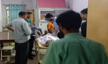 NEWS: मनासा-रामपूरा रोड़ पर दो बाइक की आपस में भिड़ंत, तीन गंभीर घायल, इन्हें किया जिला अस्पताल रैफर, पढ़े खबर