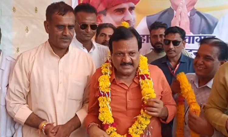 BIG NEWS: पूर्व मंत्री सज्जन सिंह वर्मा पहुंचे नीमच जिले में, दिवंगत कांग्रेस के यहां शोक संवेदना की व्यक्त, कार्यकर्ताओं से भी मुलाकात, पढ़े ये खबर