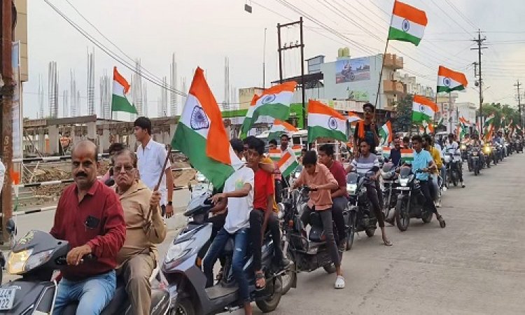 NEWS: अखण्ड भारत संकल्प दिवस, हिन्दू जागरण मंच ने निकाली विशाल तिरंगा रैली, नगरवासियों को दिया ये संदेश, पढ़े खबर