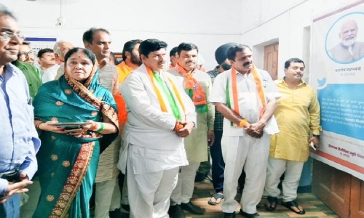 NEWS: स्मृति दिवस, नगर पालिका ने निकाली रैली, फिर भारत-पाक विभाजन विभीषिका पर लगाई प्रदर्शनी, भाजपा के कई दिग्गज कार्यक्रम में हुए शामिल, पढ़े खबर