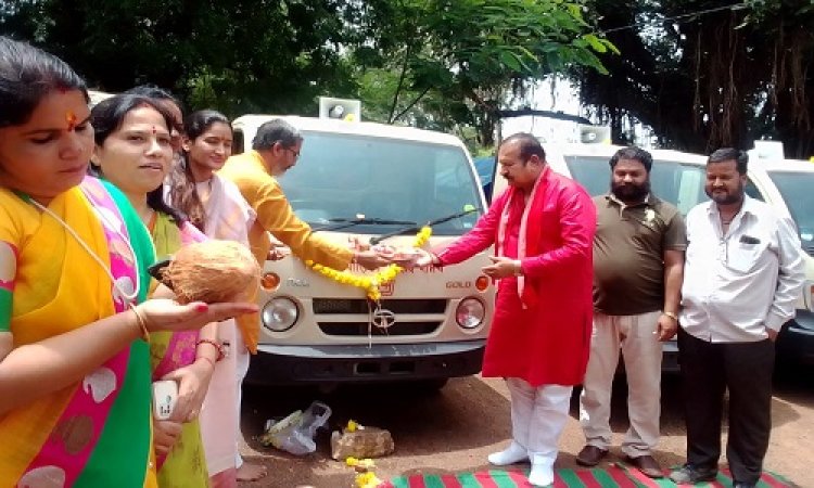 BIG NEWS: स्वच्छता सर्वेक्षण, नीमच का यह वार्ड टॉप टेन की लिस्ट में शामिल, अब नगर पालिका ने खरीदे कचरा वाहन सहित ये उपकरण, विधायक व नपाध्यक्ष ने पूजा-अर्चना कर दिखाई हरी झंडी, पढ़े खबर