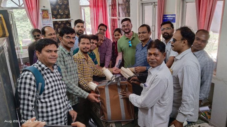 BIG NEWS : नीमच में पटवारी संघ का ये ऐलान,जो आमजनो को डाल देगा परेशानी में,शासन की उपेक्षा के बाद आंदोलित पटवारी,पढ़े येखबर