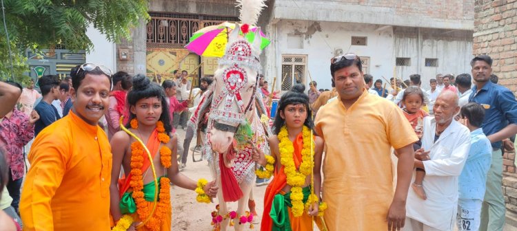 NEWS : लव कुश जयंती की ऐसी धूम,जिसने देखा रह गया दंग,मनासा में निकला आकर्षक चल समारोह,आखिर कुशवाह समाज की क्या है ये परम्परा? पढ़े मनीष जोलानिया ये खास खबर