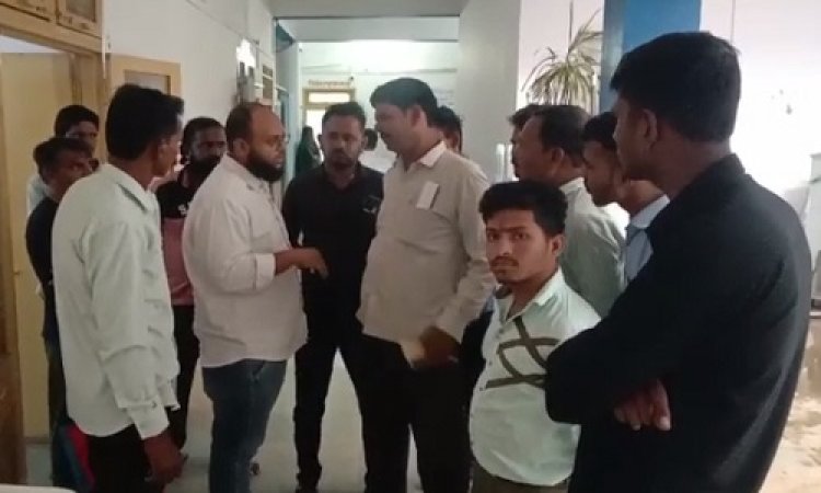 OMG ! बच्ची की फूलने लगी सांसे, तो परिजन लेकर पहुंचे अस्पताल, फिर रैफर के दौरान तोड़ा दम, पीएम के बाद रिपोर्ट का इंतजार, पढ़े खबर