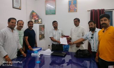 NEWS: ग्रामीण क्षेत्र में विद्युत कटौती, किसान परेशान, आज पहुंचे कार्यालय, और सौंपा ज्ञापन, उमराव सिंह गुर्जर बोले- तीन दिन में पूर्ववत शेड्यूल से दी जाये बिजली, ये बड़ी चेतावनी भी दी, पढ़े खबर