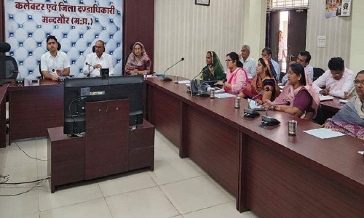 NEWS: अमृत योजना 2.0, जिला कलेक्टर की अध्यक्षता में अहम बैठक संपन्न, पी.टी. तैयार कर दिया प्रजेंटेशन, किस पार्क का प्रस्ताव हुआ स्वीकृत, पढ़े खबर