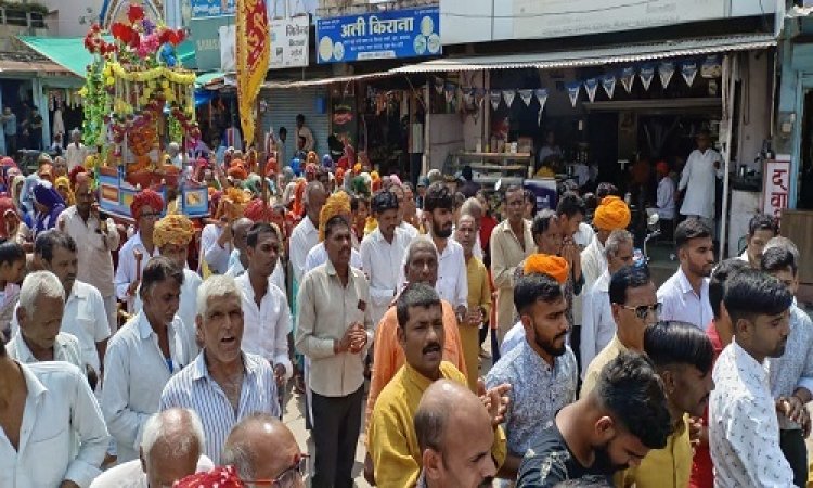 NEWS: जीरन नगर में निकली प्रभात फैरी, 63 वें साल के प्रवेश पर लगे "श्रीराम जय राम" के जयकारे, पढ़े खबर