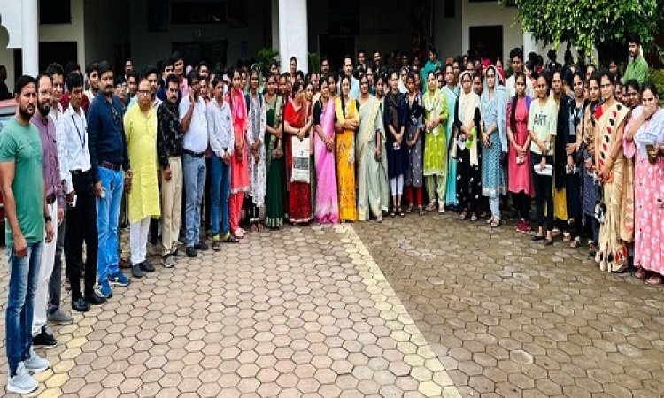 NEWS: साक्षी फाउंडेशन के तत्वाधान में शिक्षामित्र परीक्षा का आयोजन संपन्न, जिले के सैकड़ों विद्यार्थियों ने लिया भाग, पढ़े खबर