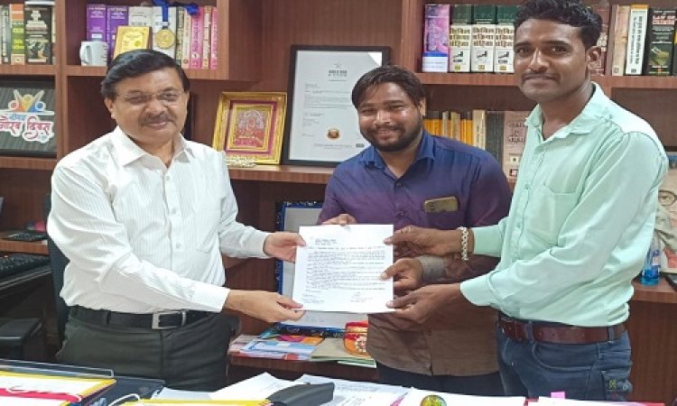 NEWS: जीरन के शासकीय अस्पताल में समस्याएं, प्रेस परिषद अध्यक्ष ने जिला की कलेक्टर से मुलाकात, जल्द औचक निरीक्षण की कहीं बात, पढ़े खबर