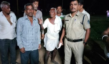 BIG NEWS : राजस्थान का एक बुजुर्ग भटका,पंहुचा सनावदा ग्रामीण क्षेत्र में,फिर पिपलीयामंडी 100 डॉयल पुलिस आई यु एक्शन में,ओर ऐसे ढूंढ लिए परिजन,पढ़े ये खबर