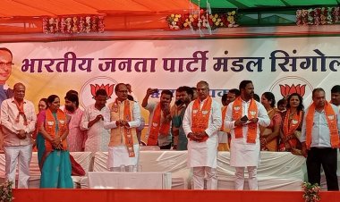 BIG BREAKING  : लो आ गए झांतला शिवराज सिंह चौहान,समय से देरी,पर अब मंत्री सखलेचा के समर्थन में बड़ी सभा,उमड़े लोग,पढ़े ये खबर