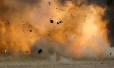 BIG BREAKING : दीपावली की खुशियां मातम में तब्दील, पटाखे की फैक्ट्री में ब्लास्ट, मालिक के उड़े चीथड़े, तो  इतने लोगों की मौत, मच गया हड़कंप, मामला MP के इस जिले का, पढ़े खबर