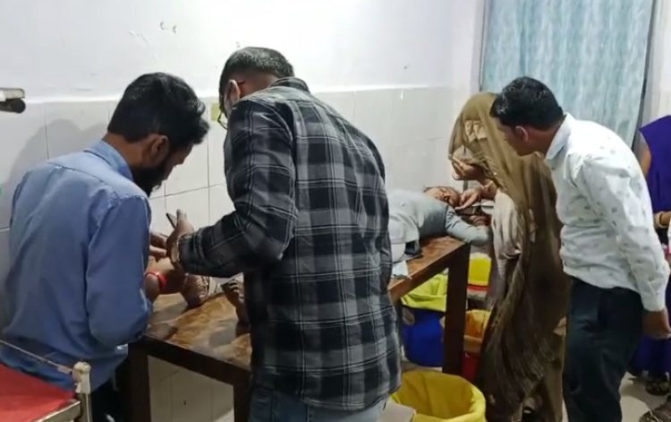 NEWS: खेत में कार्य कर रही बालिका को सांप ने डसा, मनासा से जिला अस्पताल रैफर, क्या है पूरी घटना, पढ़े ये खबर