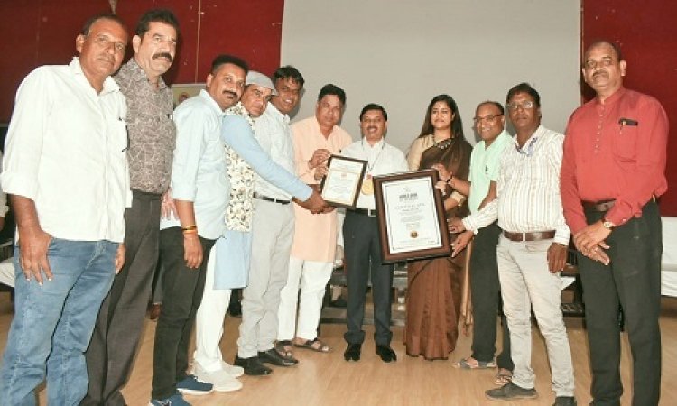 BIG NEWS: रक्तदान महाअभियान, टाउन हॉल में विशेष कार्यक्रम संपन्न, नीमच जिला प्रेस क्लब के साथ इन स्वयंसेवी संस्थाओं को भी किया सम्मानित, पढ़े खबर