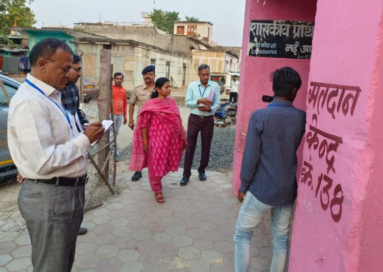 BIG NEWS: ऑब्जर्वर श्रीमती विजयारानी आज जावद में,विभिन्न क्षेत्र के मतदान केंद्रो का किया निरीक्षण, बॉर्डर चेक पोस्ट भी देखी, दिए जरूरी निर्देश,पढ़े ये खास खबर