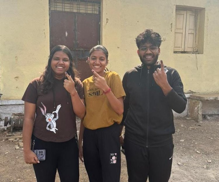POLLING DAY: यश, मिताली और पलक ने दिया अपना अमूल्य वोट, चेहरे पर दिखी खुशी, निभाया ये कर्तव्य, पढ़े ये खबर