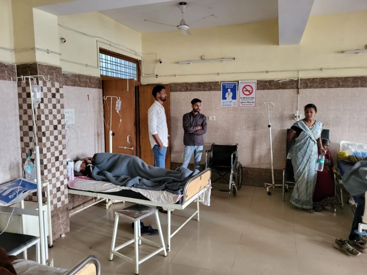 BIG BREAKING : नीमच मंडी व्यापारी का मुनीम जब निकला कलेक्शन को,तो बदमाशों ने बोल दिया धावा,पहले पीछे से पहुंचाई चोट,फिर आँखों में डाली मिर्च,ओर ले उड़े लाखो से भरा बेग,अब बघाना पुलिस जुटी जाँच में,पढ़े ये खबर