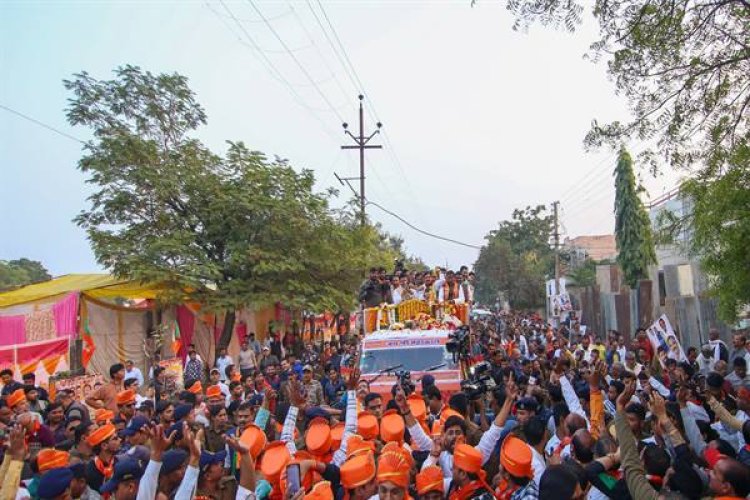 BIG NEWS: मुख्यमंत्री डॉ. मोहन यादव की स्वागत यात्रा, उज्जैन में उमड़ा जनसैलाब, रथ पर सवार CM ने शहरवासियों का किया अभिवादन, पढ़े खबर