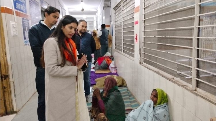 NEWS: नपाध्यक्ष स्वाति चौपड़ा पहुंची रैन बसेरे, किया निरीक्षण, निराश्रितों को बताई रात गुजारने की राह, अधिकारियों को दिए ये निर्देश, पढ़े खबर