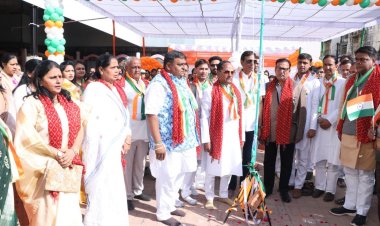 NEWS : नीमच में जैन सोश्यल ग्रुप द्वारा हर्षोल्लास के साथ गणतंत्र दिवस मनाया, तो बच्चों ने किया यह प्रदर्शन, फिर अतिथियों द्वारा किया गया इनका स्वागत, पढ़े खबर