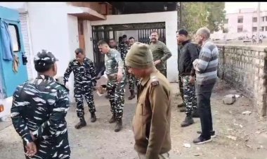 BIG BREAKING : नीमच CRPF के जवान ने खुद को मारी गोली,केम्पस में मची खलबली,अधिकारी जवानो ने लगाई दौड़,पहुंचे जिला अस्पताल,तो डॉक्टरों का मिला ये जवाब,पढ़े अभिषेक शर्मा की ये खबर