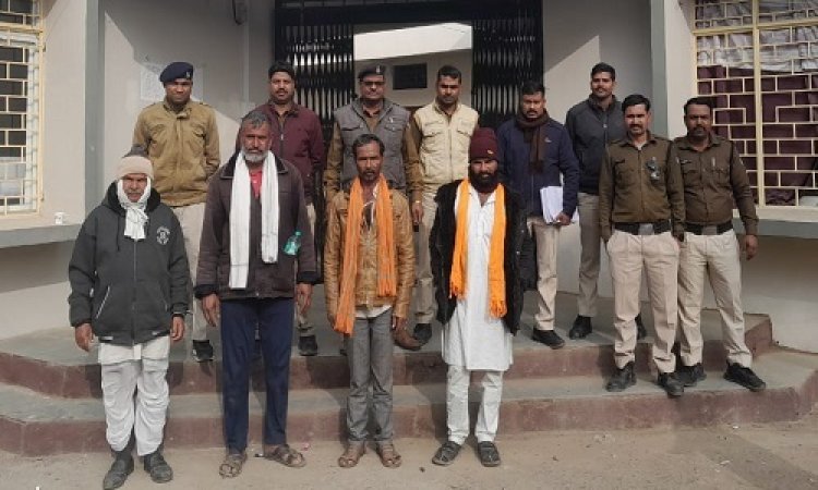BIG NEWS: घर में तोड़फोड़, तो शिकायत पहुंची मनासा थाने, 10 आरोपी पहले गिरफ्तार, तो आज चार और चढ़े हत्थे, अब इन्हें मिलेगा इनाम, क्या मामला आत्महत्या से भी जुड़ा, पढ़े ये खबर
