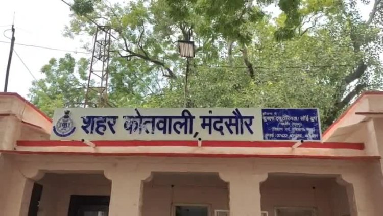 BIG NEWS: मंडी में उपज बेचकर निकला किसान, बीच रास्ते में कटी जेब, जब दौड़कर पहुंचा थाने, तो हरकत में आई पुलिस, अब शातिर चोर चढ़ा हत्थे, हजारों रूपए भी बरामद, पढ़े खबर