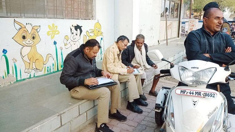 NEWS : खेत पर काम करती महिला, तो छू लिया ये तार, फिर हो गया दर्दनाक हादसा, मोके पर मौत, पुलिस जुटी जांच में, पढ़े मनीष जोलान्या की ये खबर