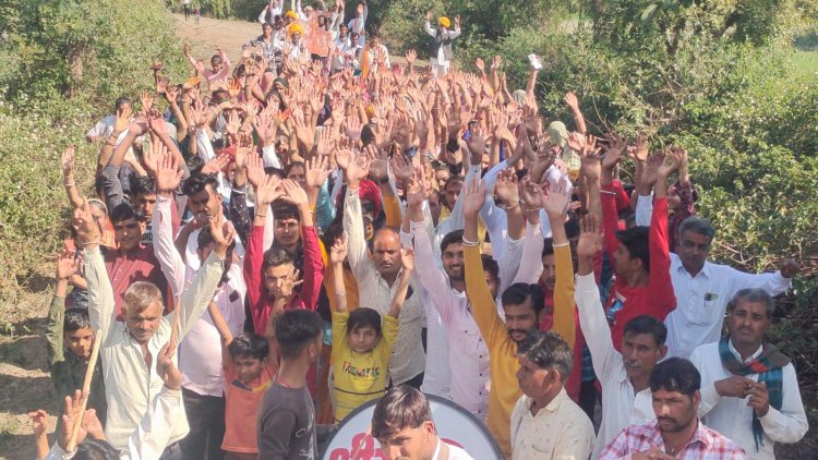 NEWS : मकर संक्रांति के अवसर पर मनासा के इस क्षेत्र में डीजे-ढोल के साथ निकली 51 फ़ीट चुनर यात्रा, पढ़े खबर