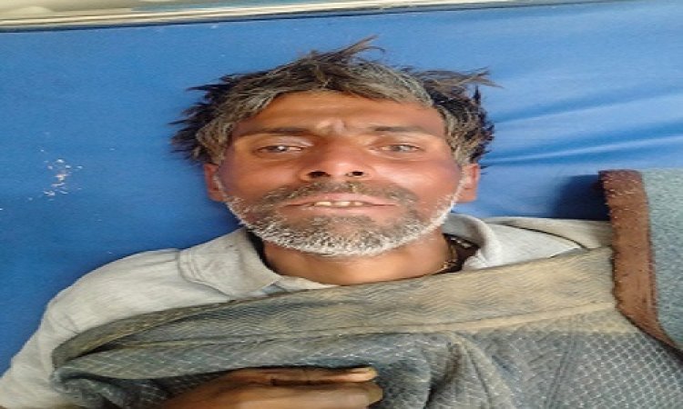 BIG NEWS: बेहोशी की हालत में मिला अज्ञात व्यक्ति, जिला अस्पताल में चल रहा उपचार, पहचान अब तक नहीं, अगर आपकों हो कोई जानकारी, तो इन नंबरों पर करें संपर्क, पढ़े खबर