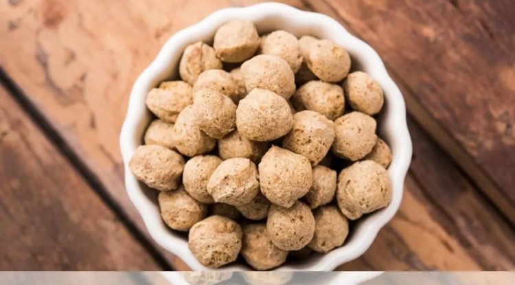 HEALTH TIPS : सोयाबीन का सेवन है बेहद फायदेमंद, वजन कम करने सहित इन बीमारियों से मिलेगा छुटकारा, अपनी डाइट में करें शामिल, क्लिक करें और देखें