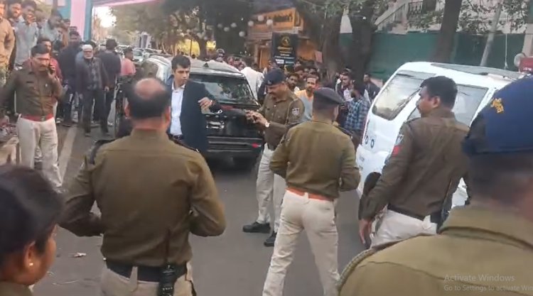 BIG BREAKING : समाजसेवी अशोक अरोरा पर हुए हमले में बड़ा अपडेट, राकेश अरोरा गिरफ्तार, पुलिस कब करेगी न्यायालय में पेश...! पढ़े ये खबर